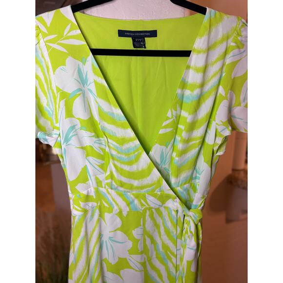 FRENCH CONNECTION Diah Crepe Wrap Dress Mini Size 6 Lime Punch - Picture 4 of 6